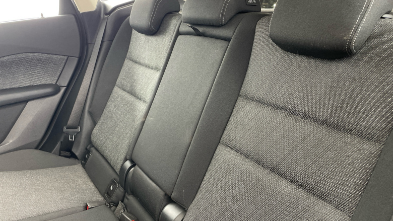 BMW 2 Series 220i MHT Sport 5dr DCT Petrol Hatchback